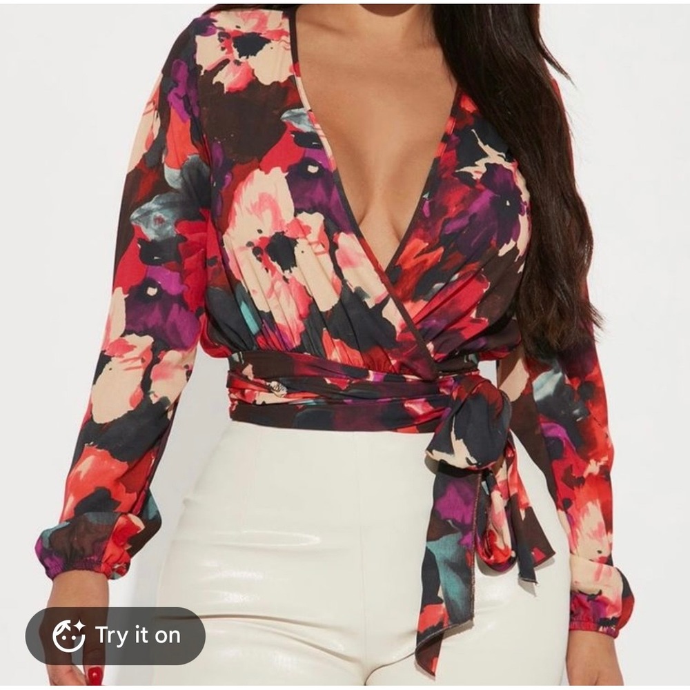 Fashion Nova Floral Wrap Top Long Sleeve V-Neck Cropped Multi-Color Red Purple M